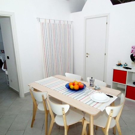 Casa Ghigo Apartment มัสซาลูเบรนเซ ภายนอก รูปภาพ