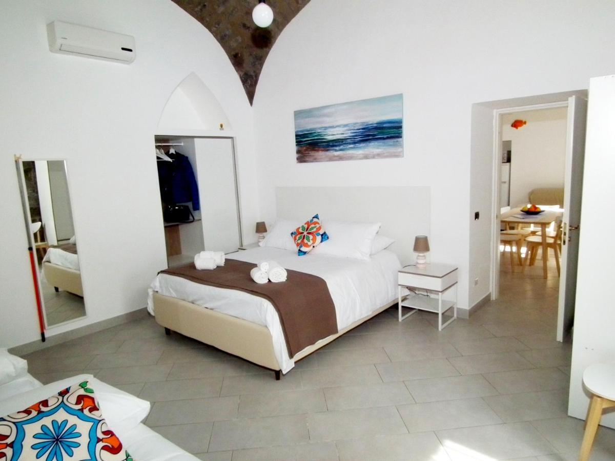 Casa Ghigo Apartment มัสซาลูเบรนเซ ภายนอก รูปภาพ